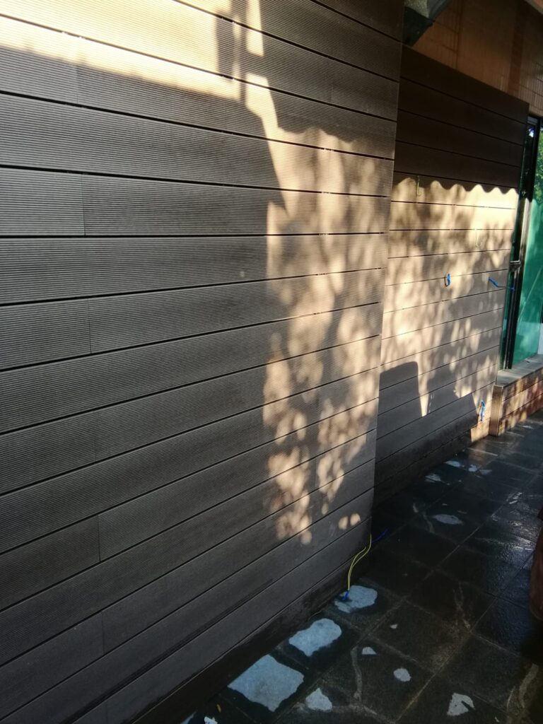 元朗金閣豪苑2座地下戶外木工程11