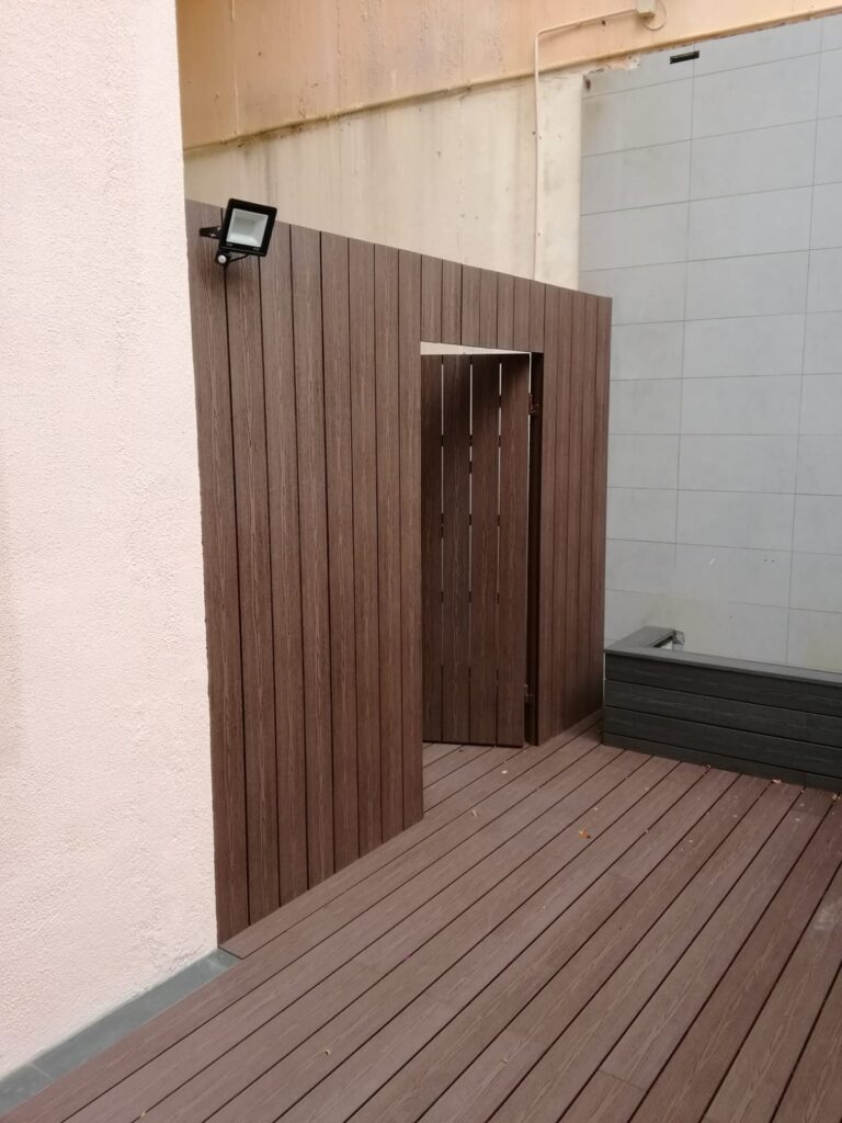 紅山半島獨立屋側花園戶外木工程10