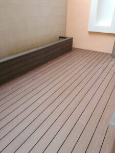 紅山半島獨立屋側花園戶外木工程9