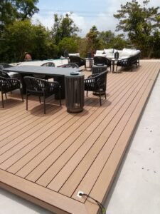 飛鵝山獨立屋後花園戶外木工程10