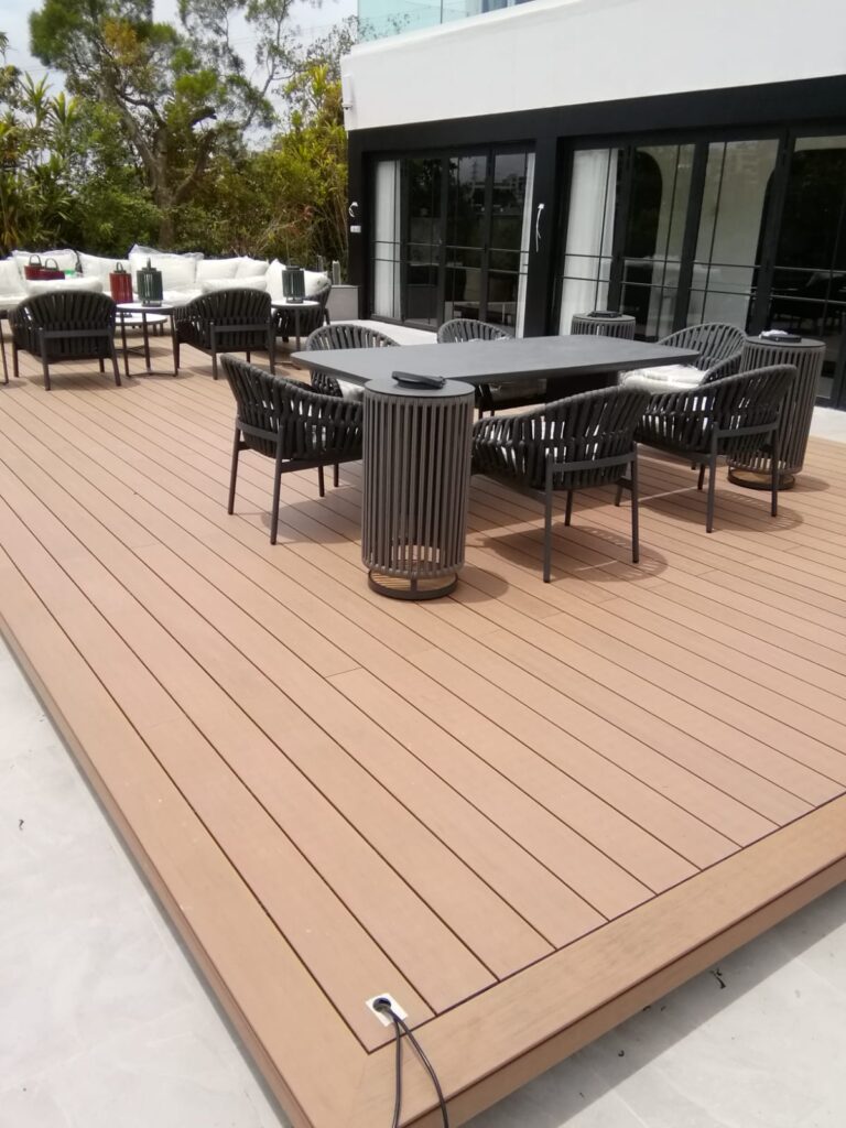 飛鵝山獨立屋後花園戶外木工程16